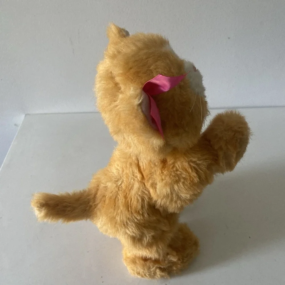 FurReal Friends DAISY Plays With Me Kitty Kitten Orange Cat Interactive Pet